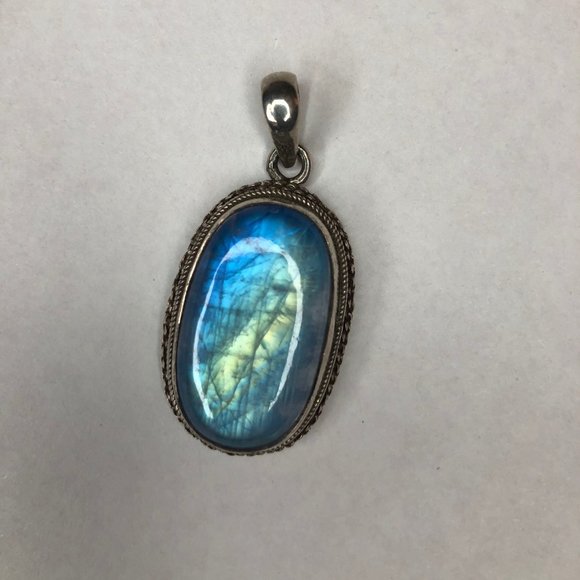 Jewelry - PENDANT - Sterling Silver and Labradorite!